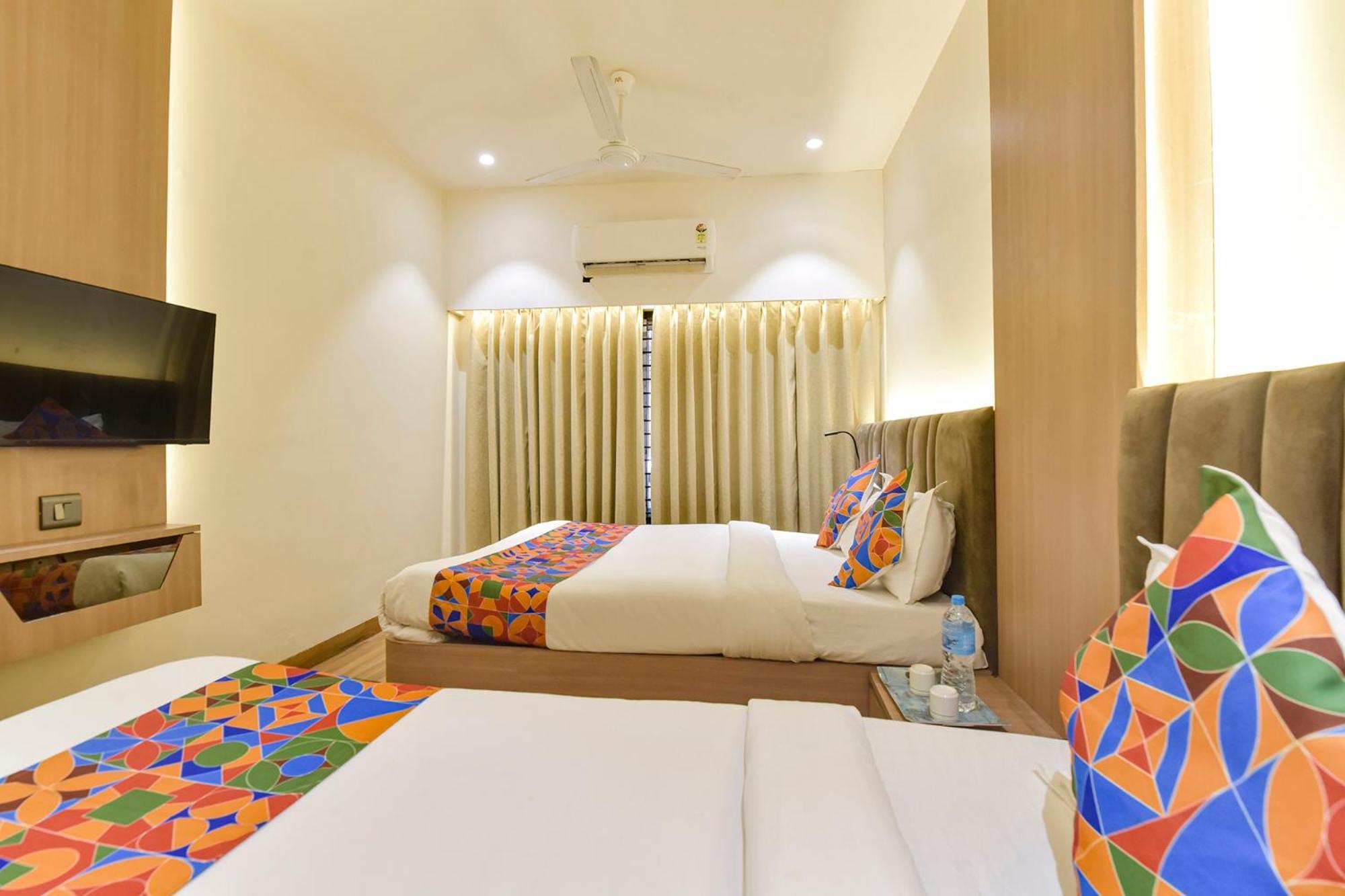 Fabhotel Kesar Indore Esterno foto
