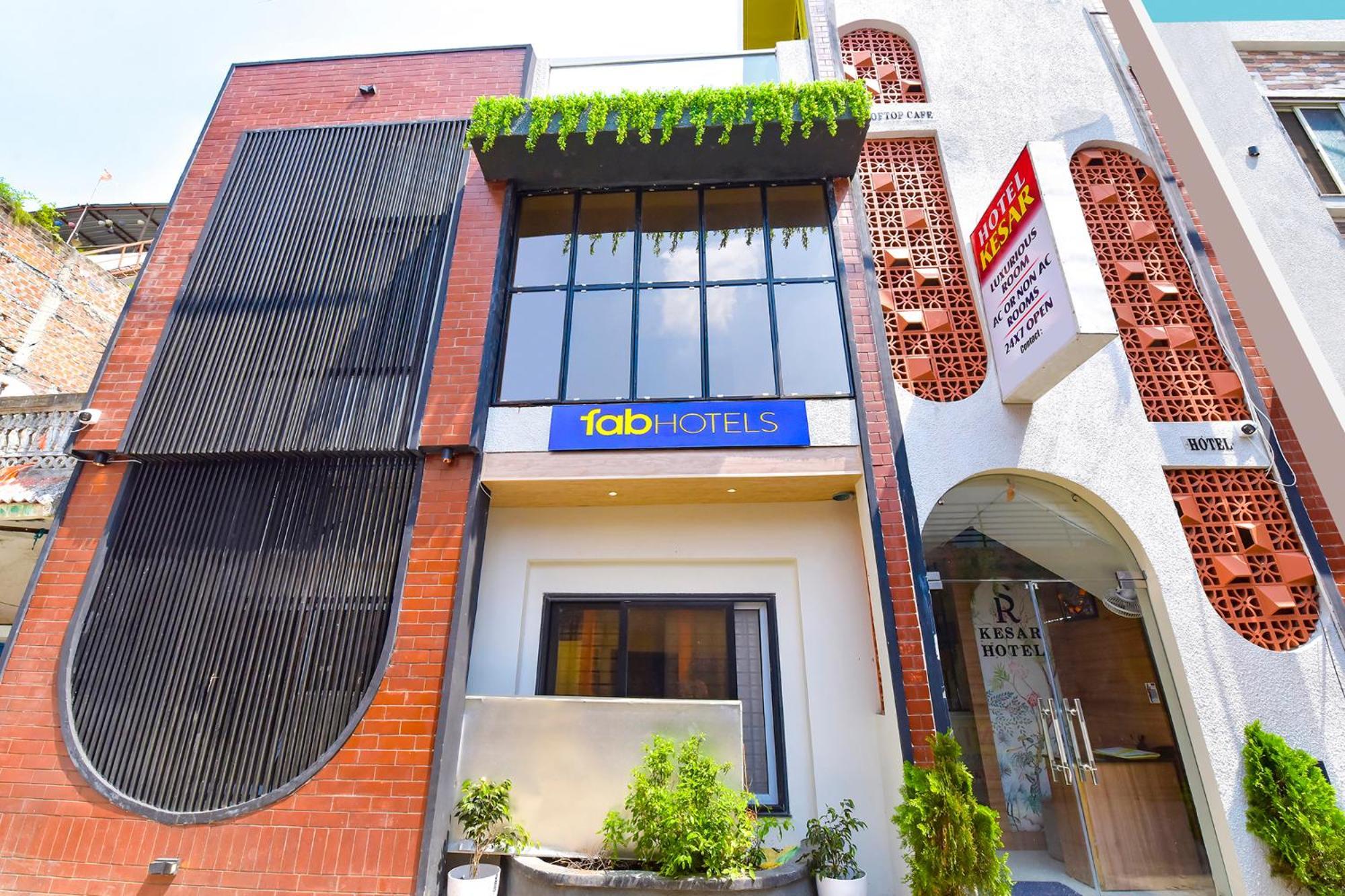Fabhotel Kesar Indore Esterno foto
